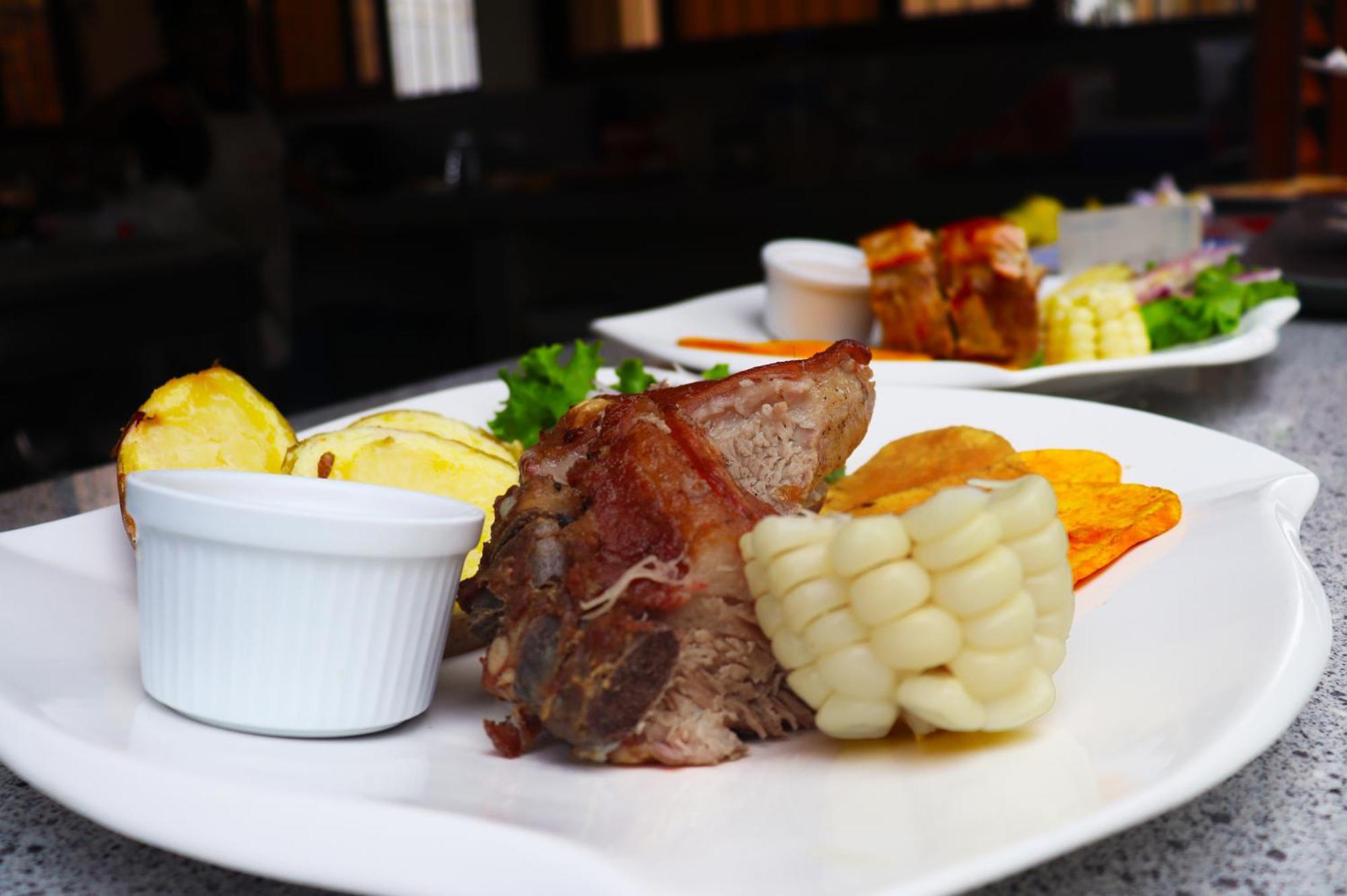 Los Andes - Restaurant & Bungalows Cieneguilla Luaran gambar